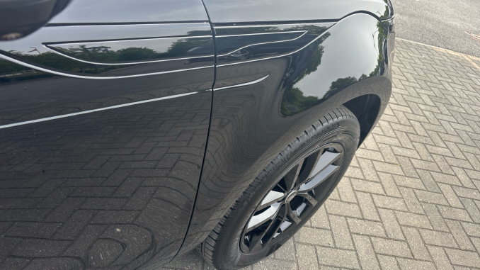 Land Rover Range Rover Evoque 1.5 P270e Edition 5dr Auto Hatchback - Image 20